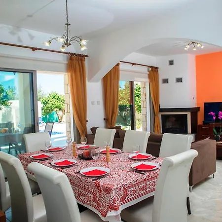 Stunning New Beach Front Villa,1st Line To The Beach, Large Pool, Wonderful Area Villa *