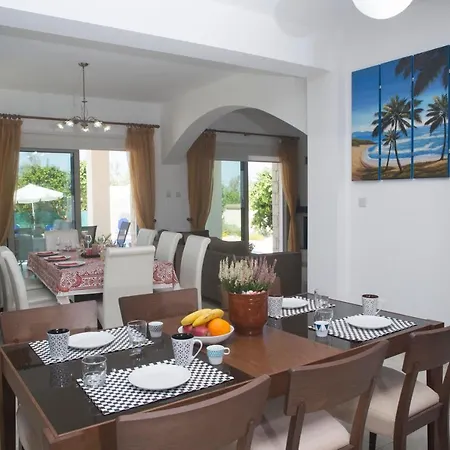 Stunning New Beach Front Villa,1st Line To The Beach, Large Pool, Wonderful Area 아르가카