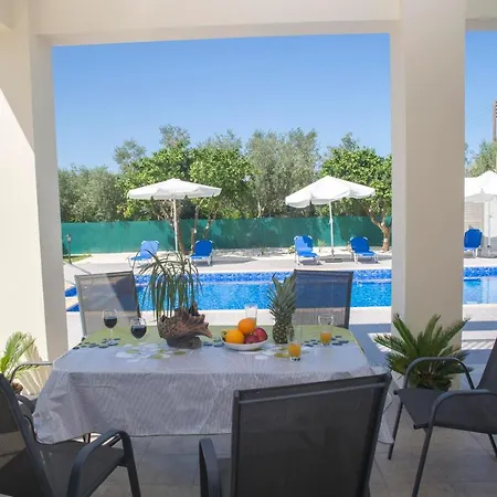 빌라 Stunning New Beach Front Villa,1st Line To The Beach, Large Pool, Wonderful Area 아르가카