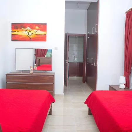Stunning New Beach Front Villa,1st Line To The Beach, Large Pool, Wonderful Area 아르가카
